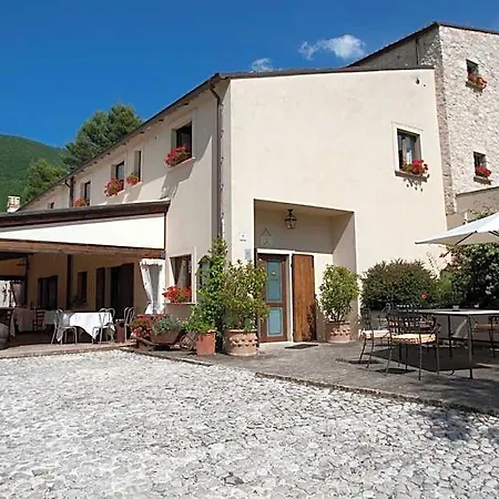 Cacio Re Hotel Vallo di Nera