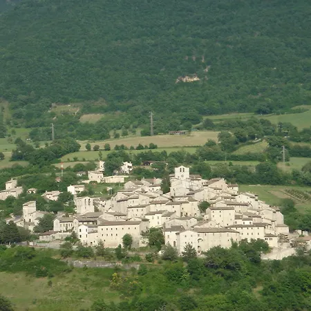 Hotell Cacio Re Vallo di Nera